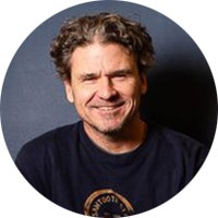 Dave Eggers